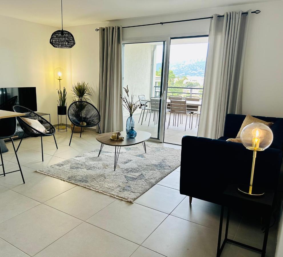 Sognu Di Serena - Superbe Appartement Avec Parking Gratuit Sur Place Porto-Vecchio  Exteriör bild